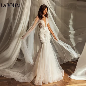 LaBoum אלגנטי שמלות חתונה תחרה אפליקציה V צוואר בתולת ים טול שמלות כלה עם קשת קייפ Vestidos דה נוביה החלוק de mariée