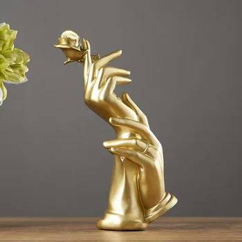 זהב דקורטיבי פיסול יצירתי יד פסל אמנות נורדי הביתה סלון שולחן העבודה קישוט שולחן במשרד אביזרים מתנות